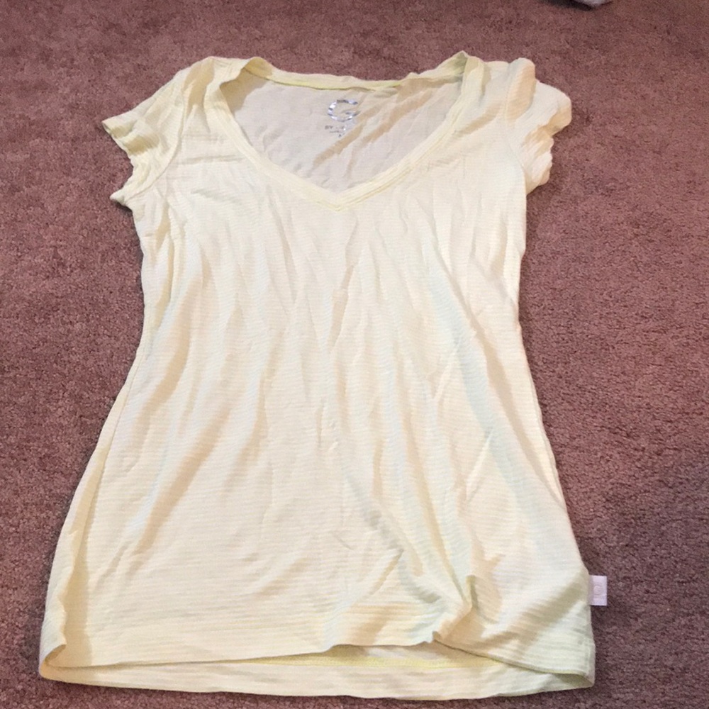 yellow striped tee